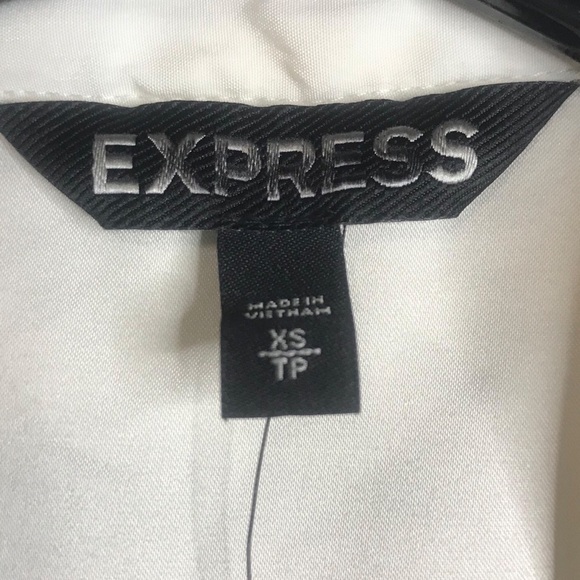 Express Cream Sleeveless Dress Size XS (Note possible flaw) - Picture 9 of 12